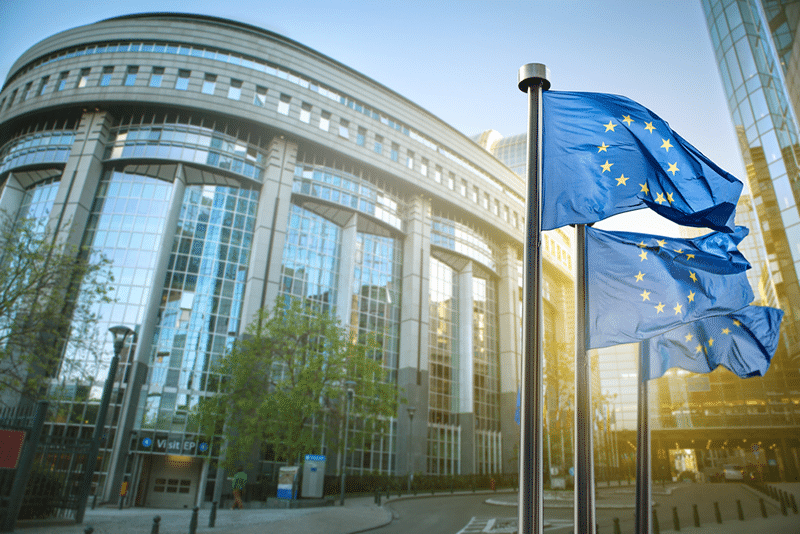 EU Allows Eight Previously Suspended Banks to Proceed With Recovery Fund Issuance