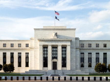 Inflation Forces Fed to Move Interest Rate Hike Date Forward to 2023