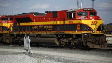 Kansas City Southern train